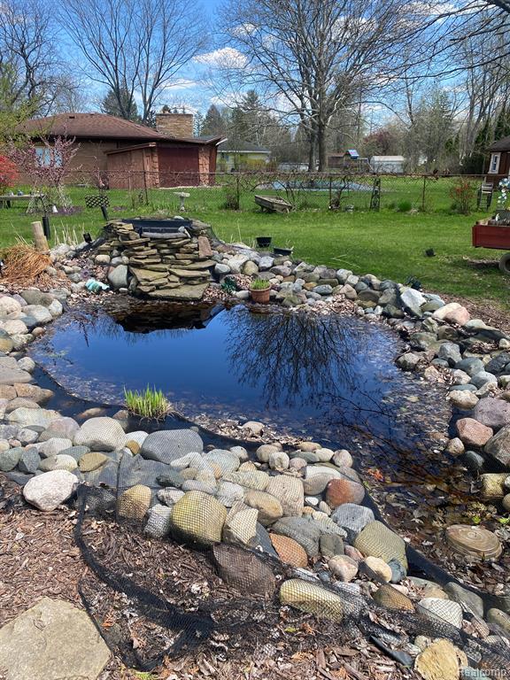 5375 Calkins Road Flint, MI 48532 - Photo 32 of 34