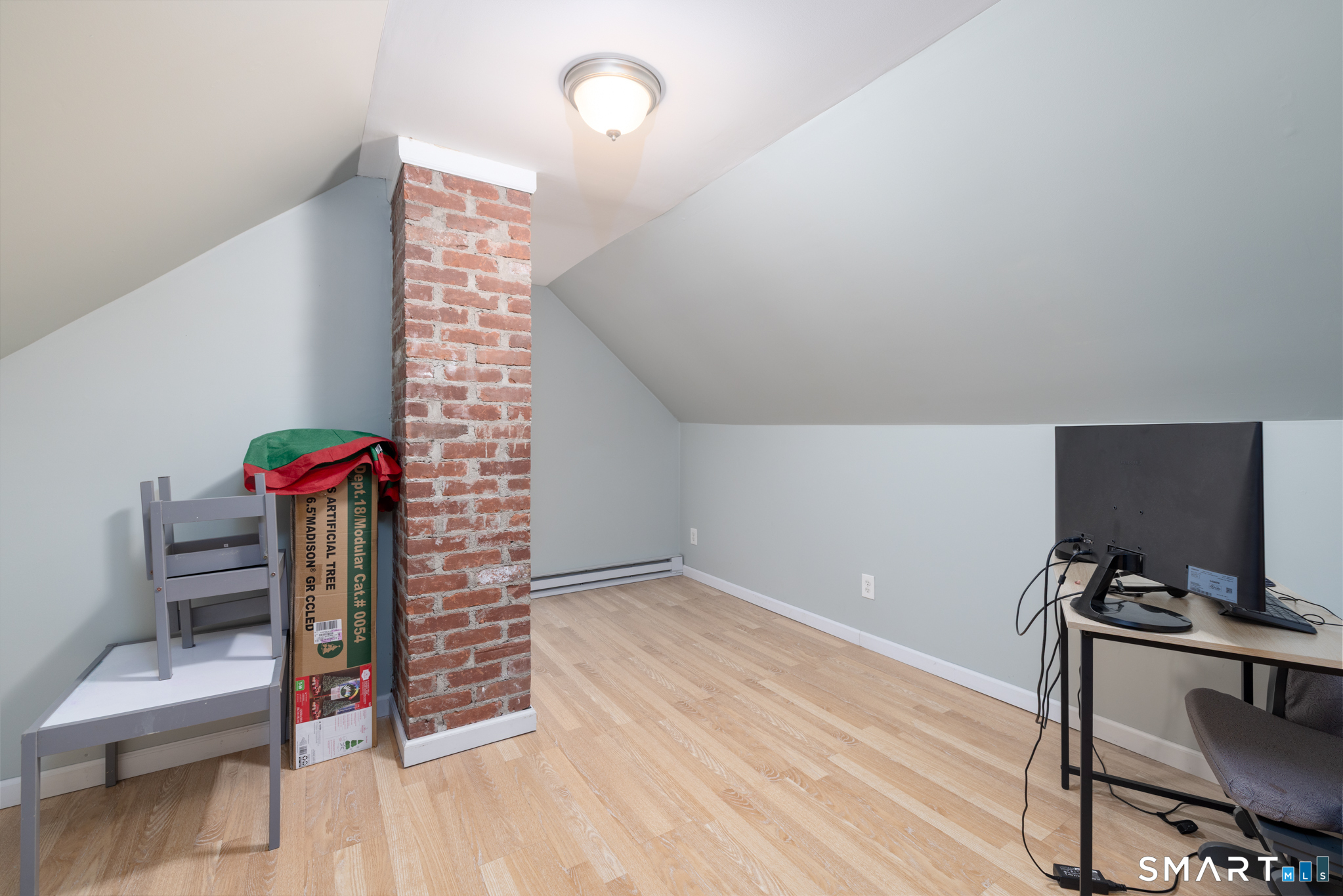 51 Rockridge Road Waterbury, CT 06705 - Photo 17 of 18