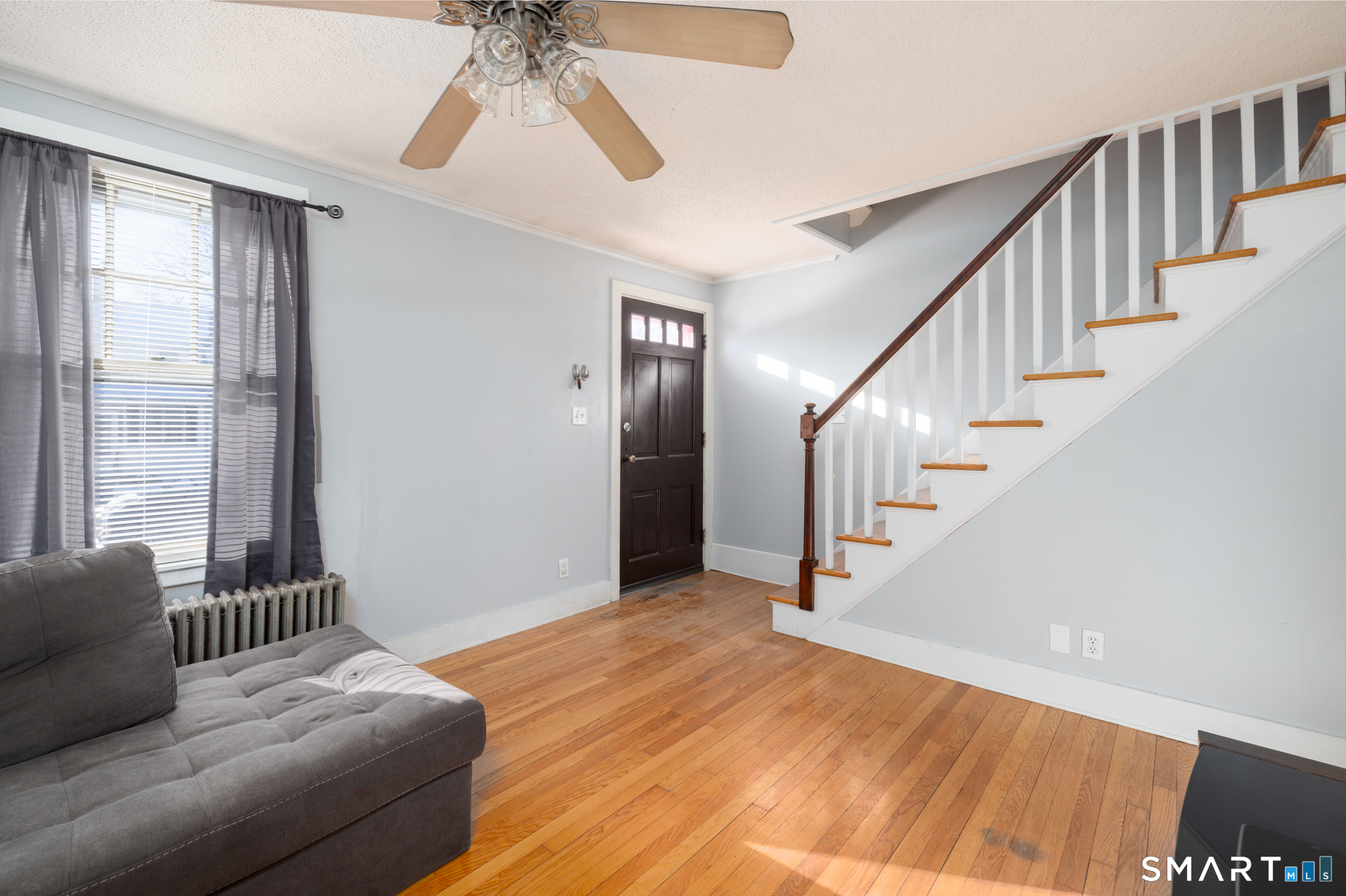 51 Rockridge Road Waterbury, CT 06705 - Photo 4 of 18