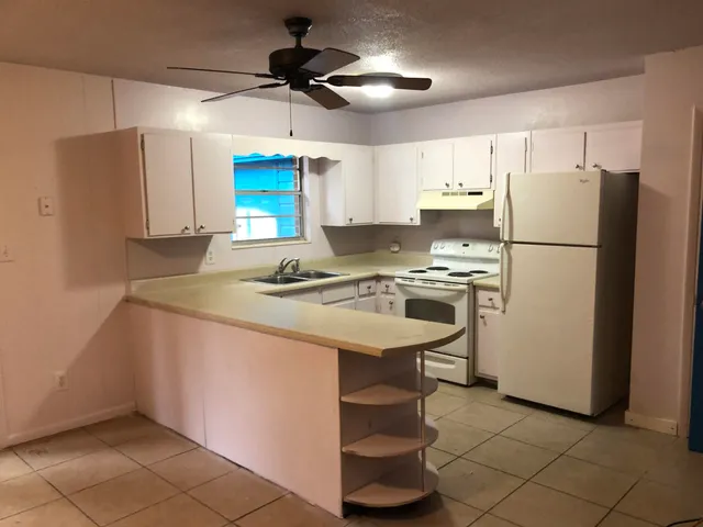 $1,800 | 2614 Tupelo Terrace, Tallahassee, FL 32303