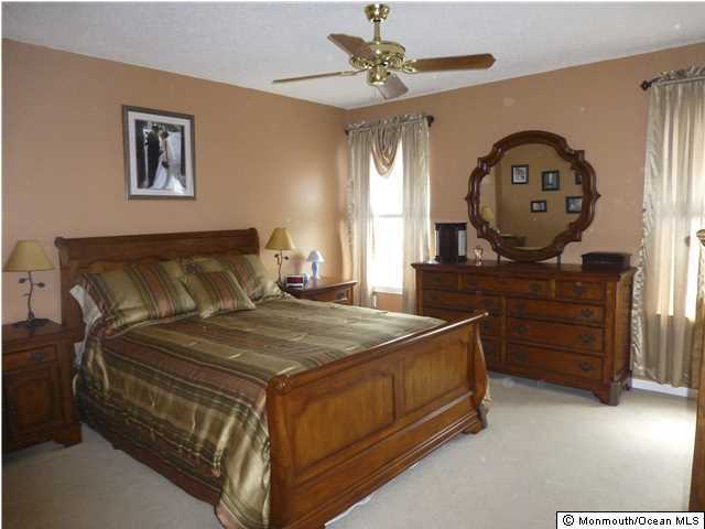 24 East Shenendoah Road Howell, NJ 07731 - Photo 11 of 20 Additional Photo