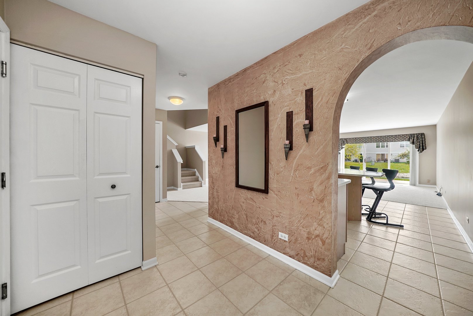 3026 Crystal Rock Road Naperville, IL 60564 - Photo 5 of 30