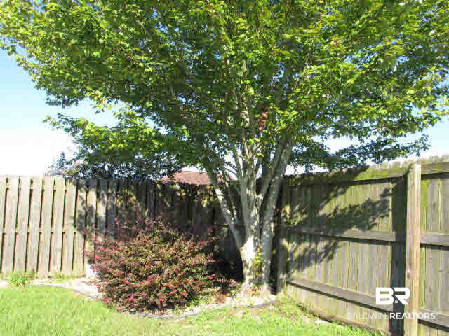 8847 Caitlin Street Foley, AL 36535 - Photo 41 of 43 Mature Landscaping