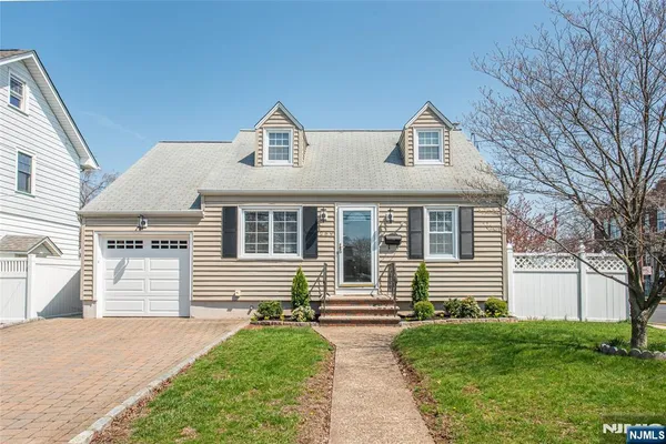 $699,000 | 269 Ottawa Avenue, Hasbrouck Heights, NJ 07604