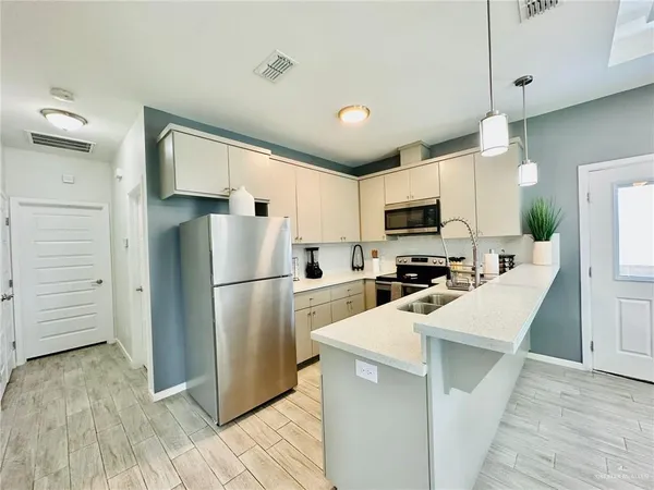 $1,250 | 4701 Mulberry Avenue, Unit 3, McAllen, TX 78501
