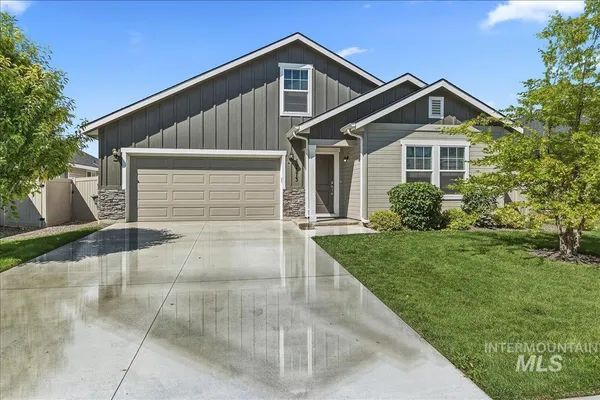 $465,000 | 19373 Geneva Place, Caldwell, ID 83605