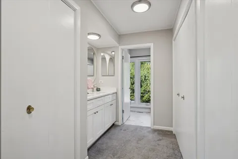 $475,000 | 1955 Tanglewood Drive, Unit H, Glenview, IL 60025