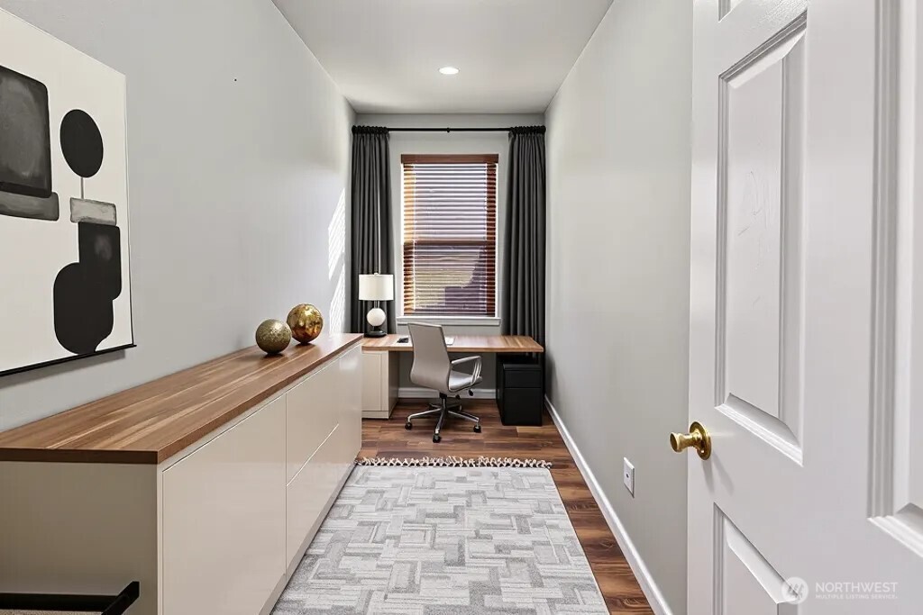 5502 Northeast 10th Street Renton, WA 98059 - Photo 22 of 27