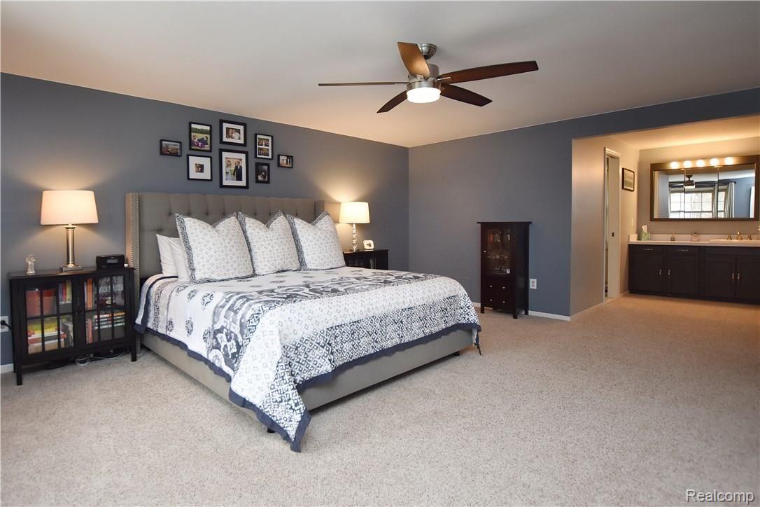 1645 North Kilburn Road Rochester, MI 48306 - Photo 16 of 24 kilburn1645_16.JPG