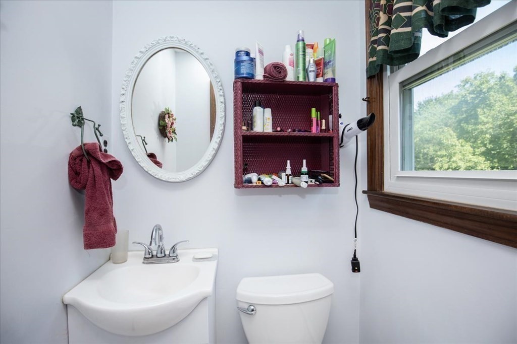 10 Fox Run Road Danvers, MA 01923 - Photo 32 of 32 Gallery Image 32