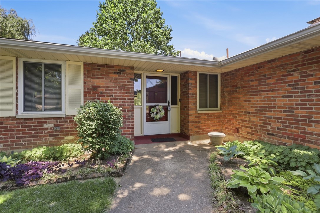 2259 East Whipp Road Kettering, OH 45440 - Photo 4 of 46