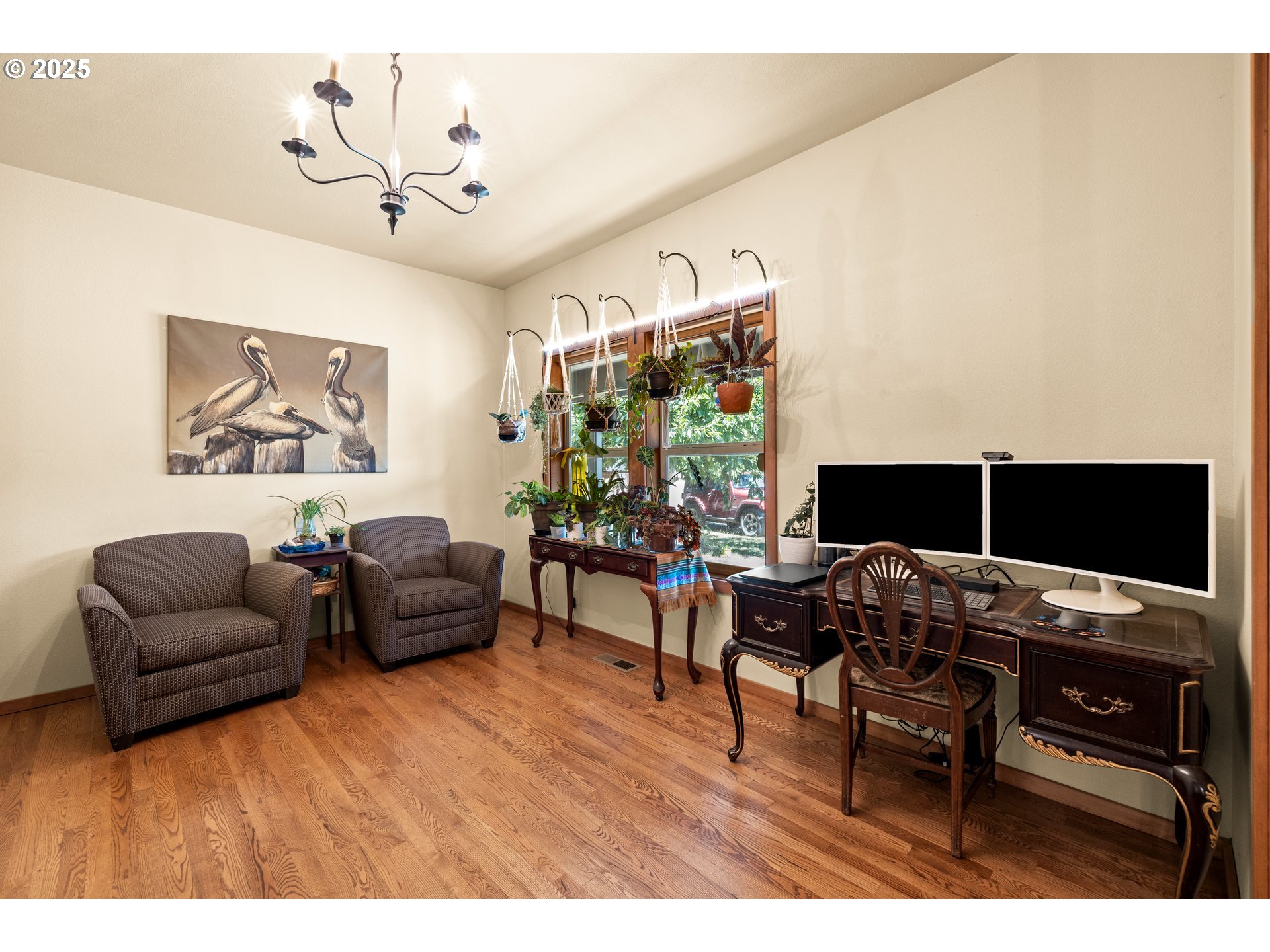 6534 Southwest Winters Road Cornelius, OR 97113 - Photo 7 of 47 Living Room