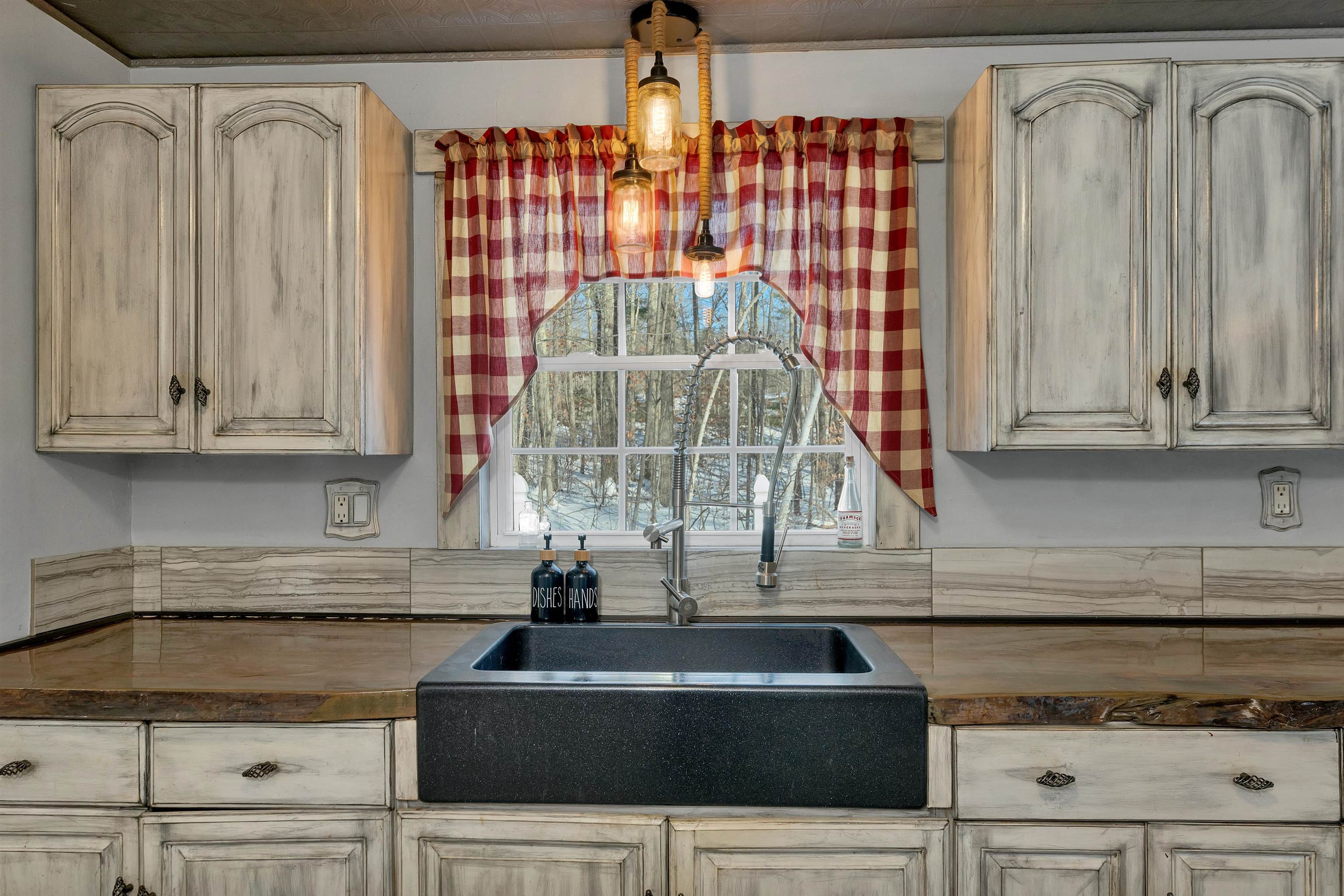 36 Pearson Road Alton, NH 03809 - Photo 13 of 49