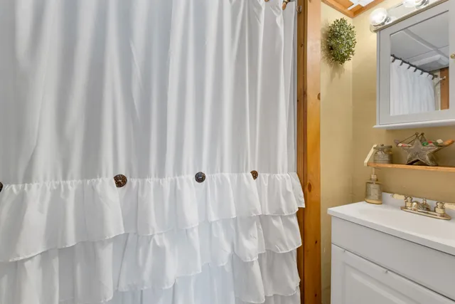 $525,000 | 36 Pearson Road, Alton, NH 03809