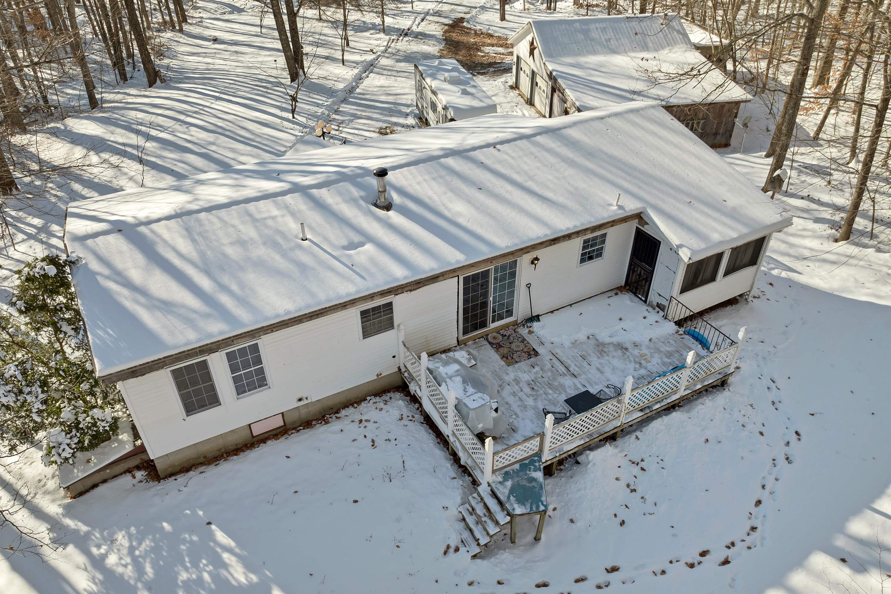 36 Pearson Road Alton, NH 03809 - Photo 4 of 49