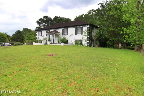 $425,000 | 329 Boyds Creek Highway, Seymour, TN 37865