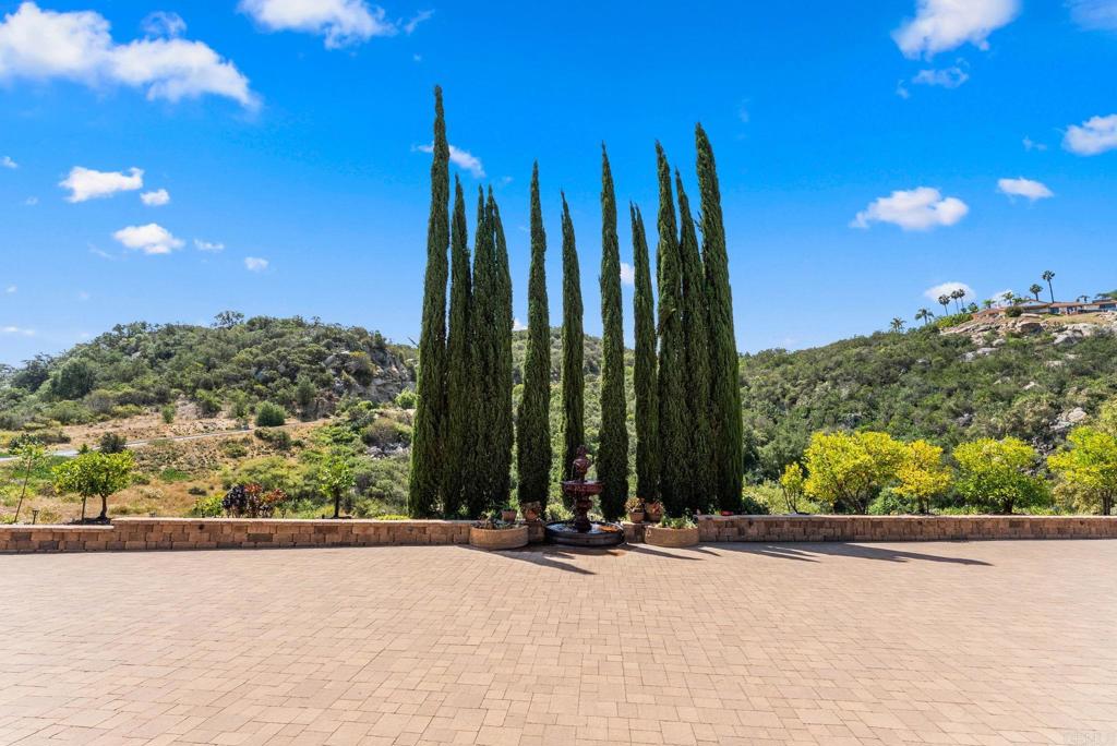 28820 Willow Park Road Escondido, CA 92026 - Photo 54 of 72 a view of a pathway with a balcony