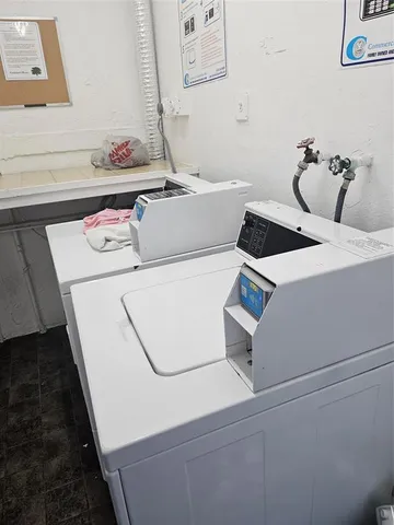 $213,000 | 3105 Oakland Shores Drive, Unit J101, Fort Lauderdale, FL 33309