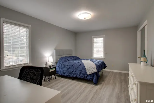 $329,000 | 309 Lincoln Hill Northwest, Quincy, IL 62301