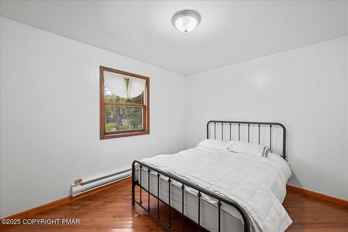 1167 Trapper Lane Pocono Summit, PA 18346 - Photo 16 of 33 2nd bedroom