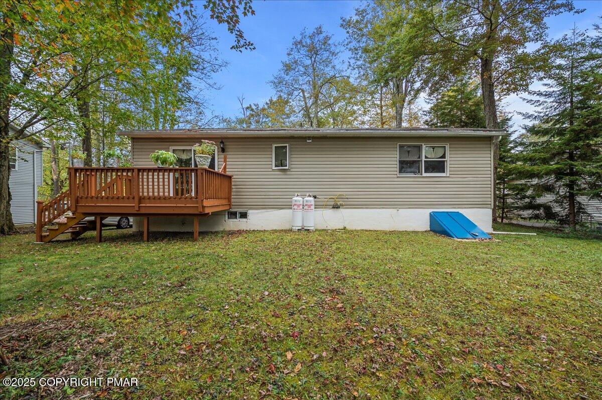 1167 Trapper Lane Pocono Summit, PA 18346 - Photo 22 of 33 backyard