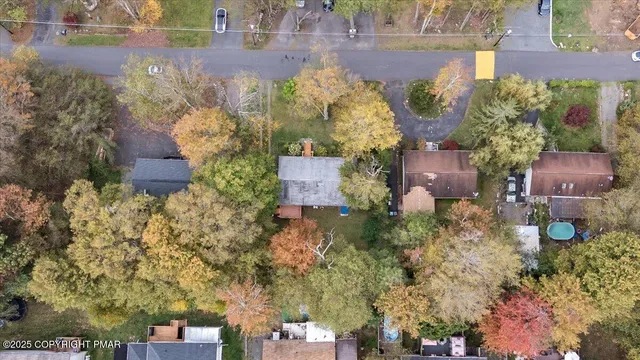 $275,000 | 1167 Trapper Lane, Pocono Summit, PA 18346