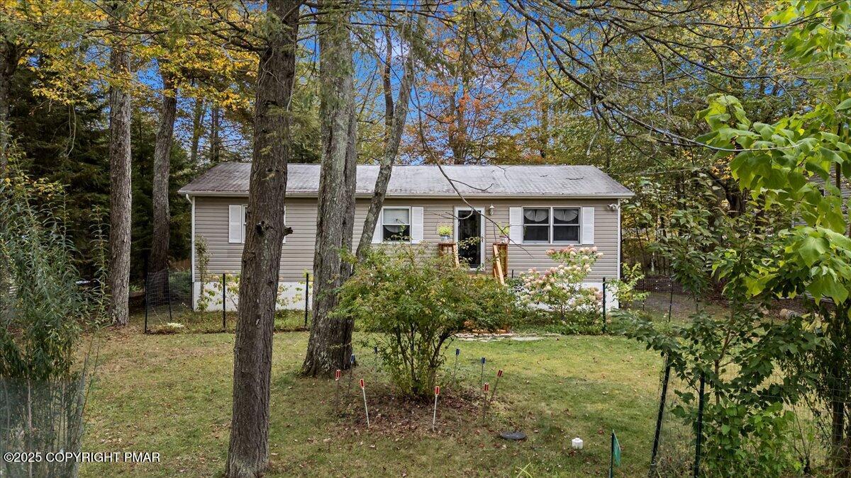 1167 Trapper Lane Pocono Summit, PA 18346 - Photo 32 of 33 28-DJI_20250922101255_0001_D