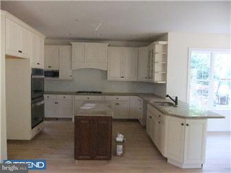408 Garden Road Springfield, PA 19064 - Photo 4 of 12