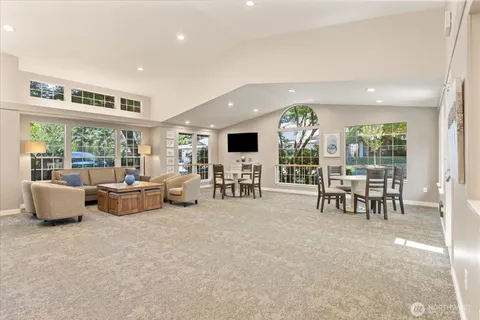 $875,000 | 6631 114th Avenue Southeast, Bellevue, WA 98006