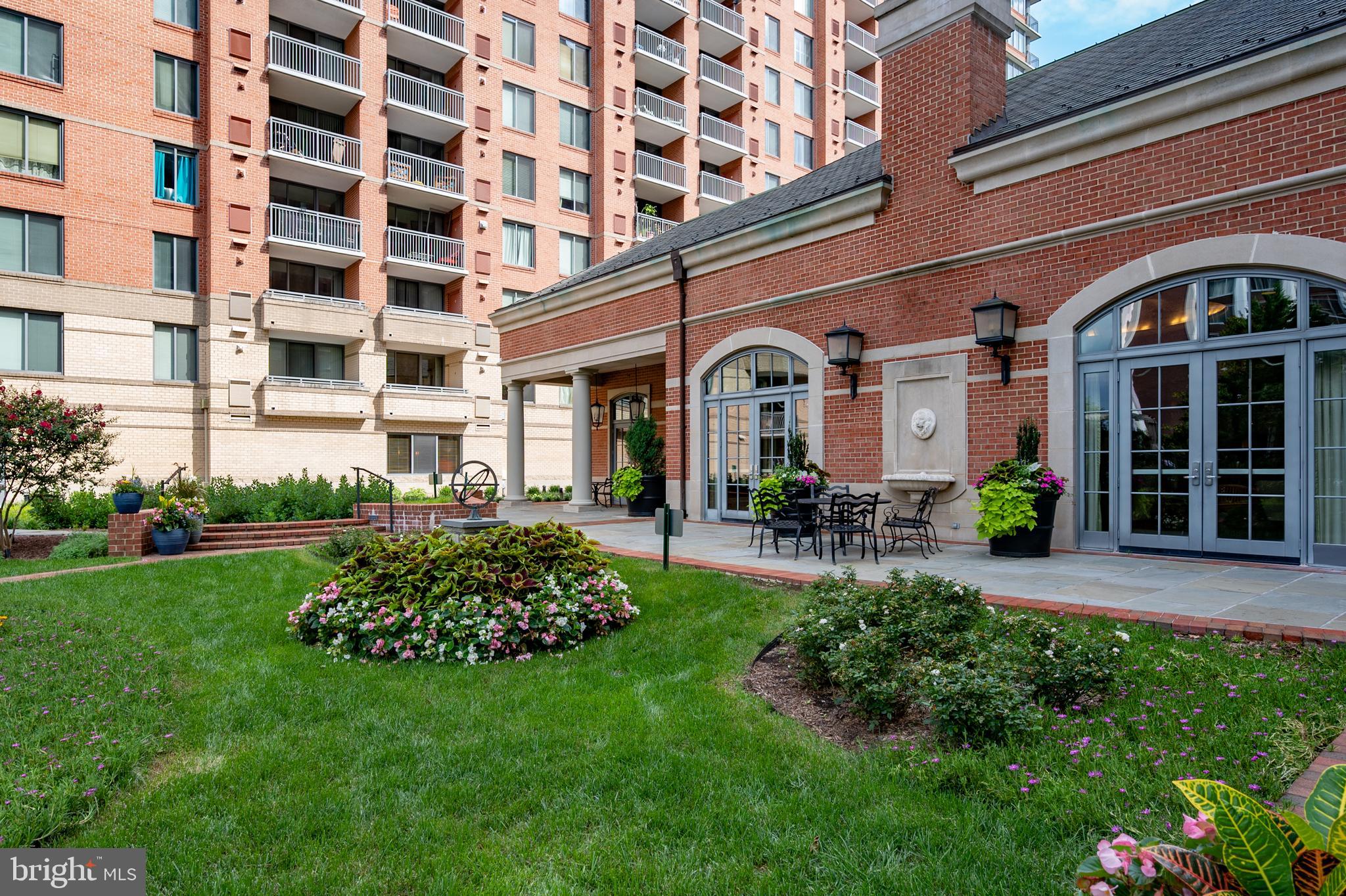 11710 Old Georgetown Road, Unit 211 North Bethesda, MD 20852 - Photo 19 of 39