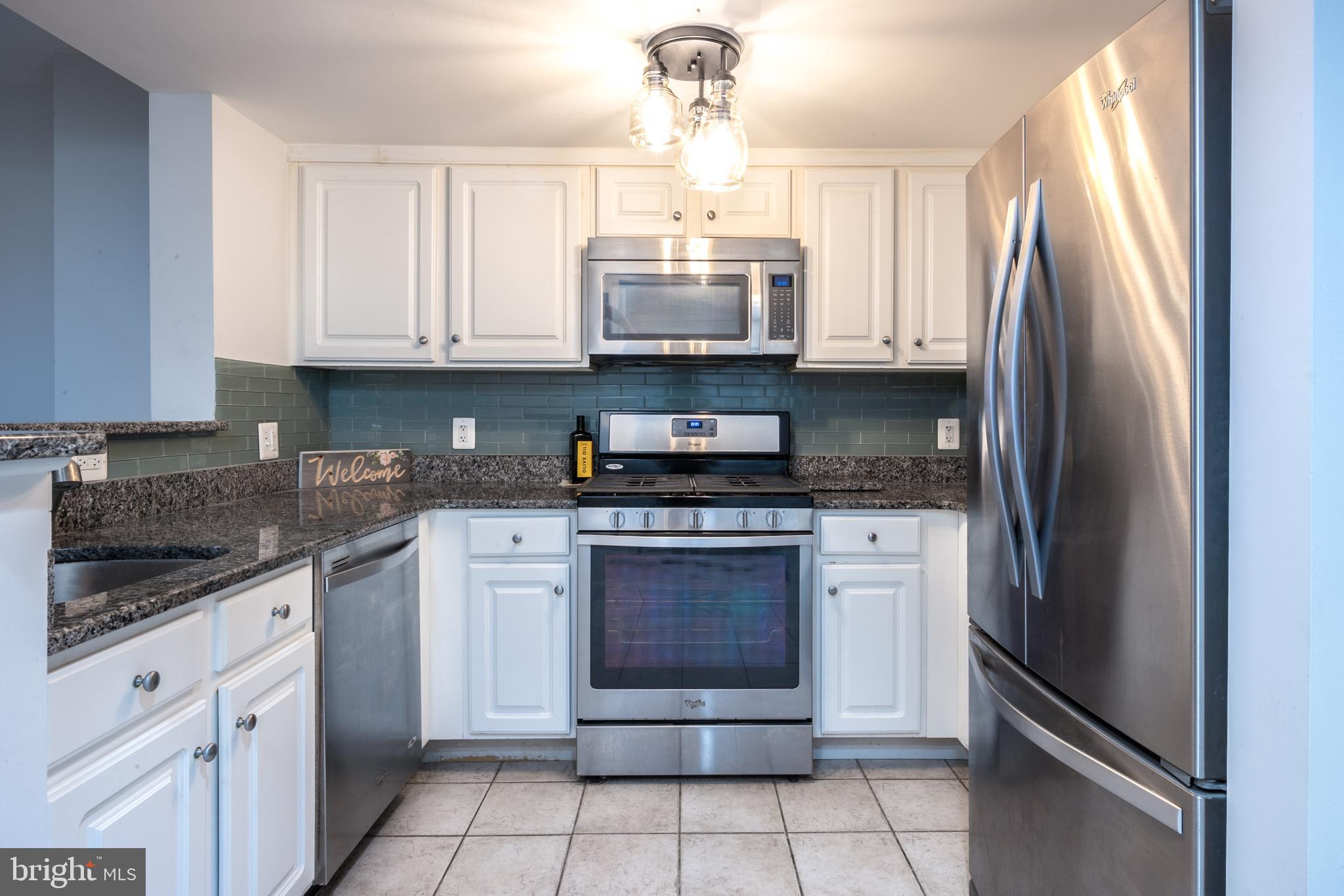 11710 Old Georgetown Road, Unit 211 North Bethesda, MD 20852 - Photo 5 of 39