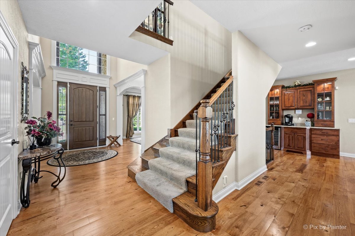 3674 Broadleaf Avenue Elgin, IL 60124 - Photo 3 of 75