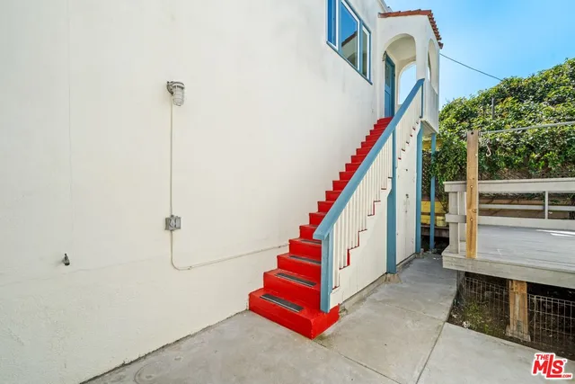 $3,200 | 38 20th Avenue, Unit C, Venice, CA 90291