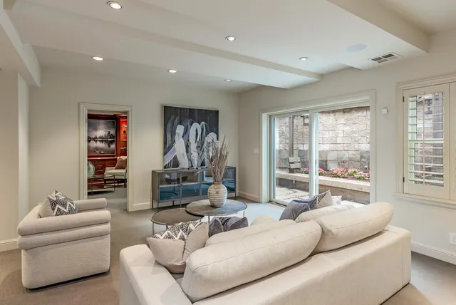 $6,498,000 | 941 Berry Avenue, Los Altos, CA 94024