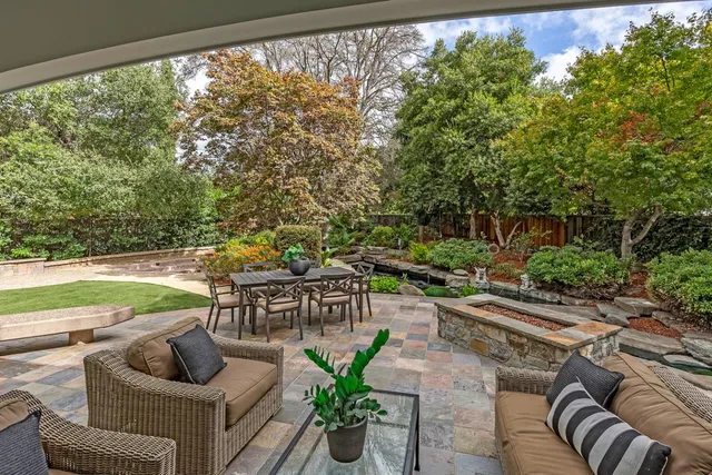 $6,498,000 | 941 Berry Avenue, Los Altos, CA 94024