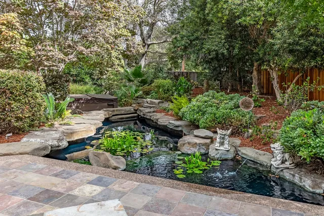 $6,498,000 | 941 Berry Avenue, Los Altos, CA 94024