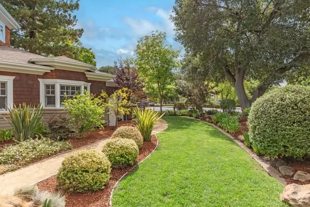 $6,498,000 | 941 Berry Avenue, Los Altos, CA 94024