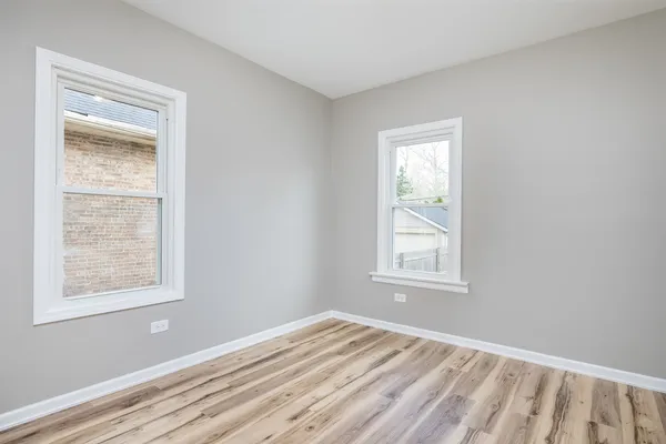 $2,800 | 4167 Eberly Avenue, Brookfield, IL 60513