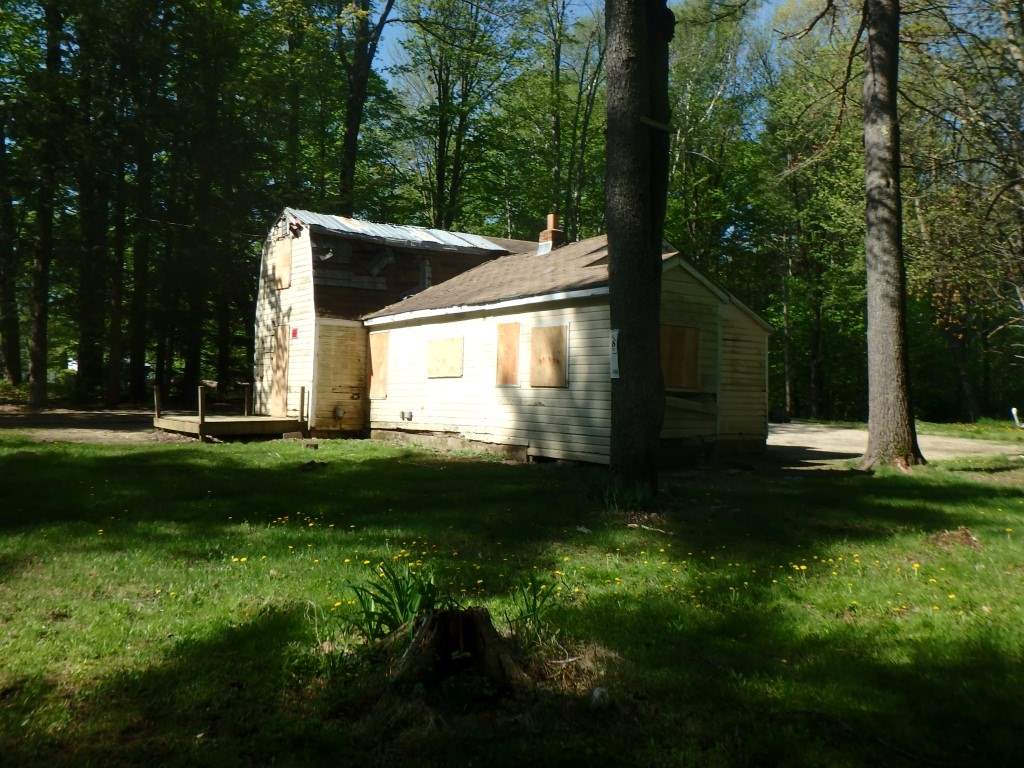 129 Athol Road Richmond, NH 03470 - Photo 5 of 16