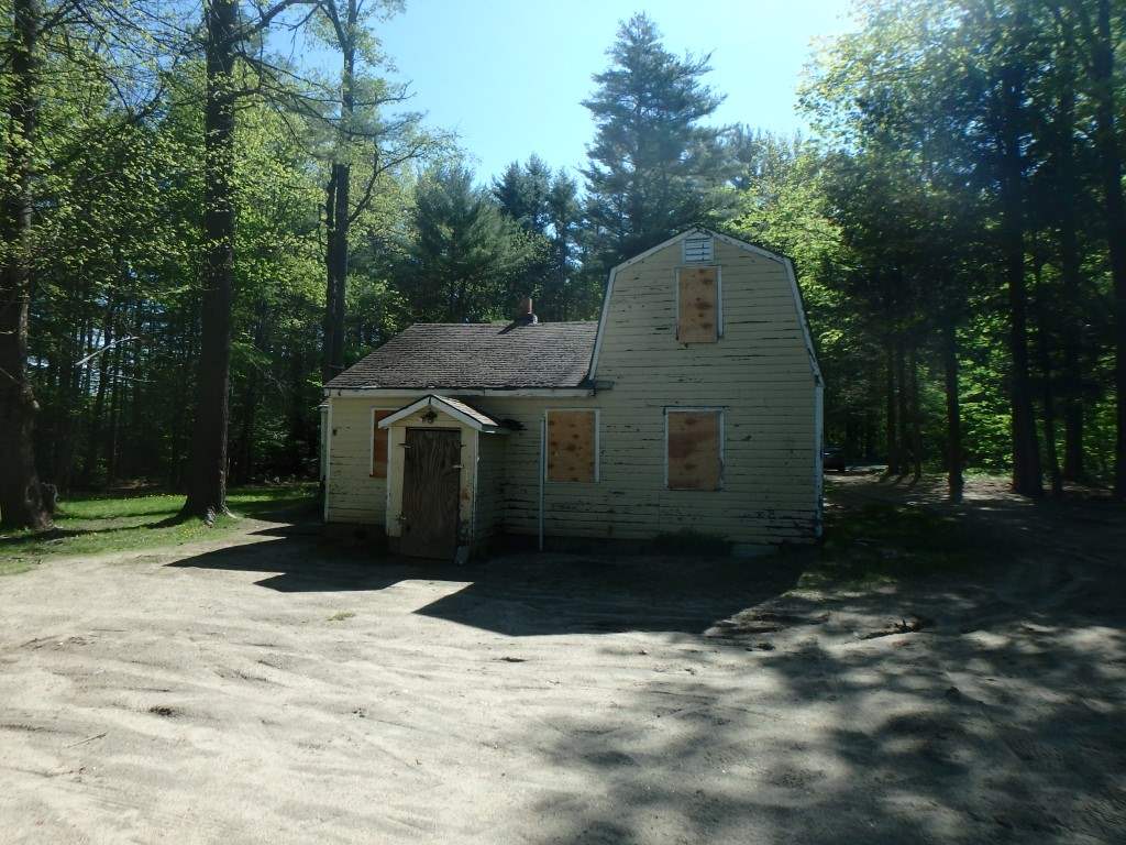 129 Athol Road Richmond, NH 03470 - Photo 9 of 16