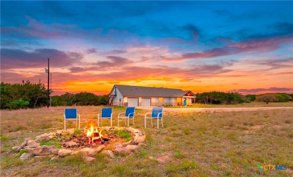 932 Whitetail Ridge Drive Kempner, TX 76539 - Photo 23 of 29 Fire pit