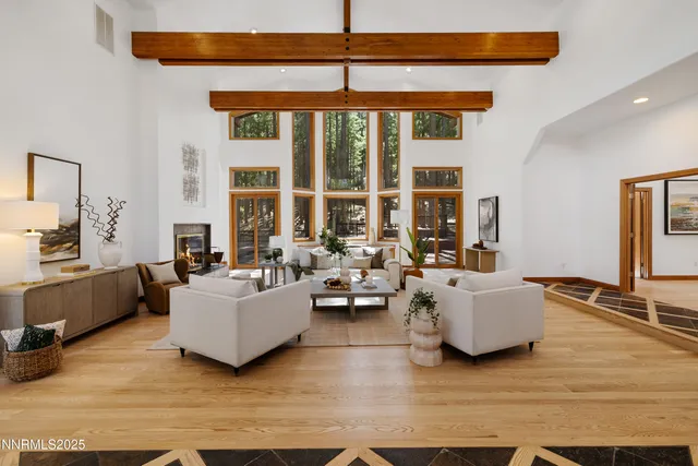 a view of a house and a outdoor space