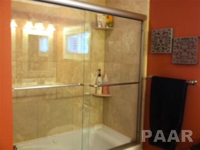904 West Ridge Road Peoria, IL 61614 - Photo 9 of 12 Gallery Image 9
