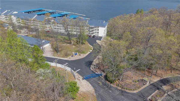 $650,000 | 5450 Christopher Lane, Unit 231, Osage Beach, MO 65065