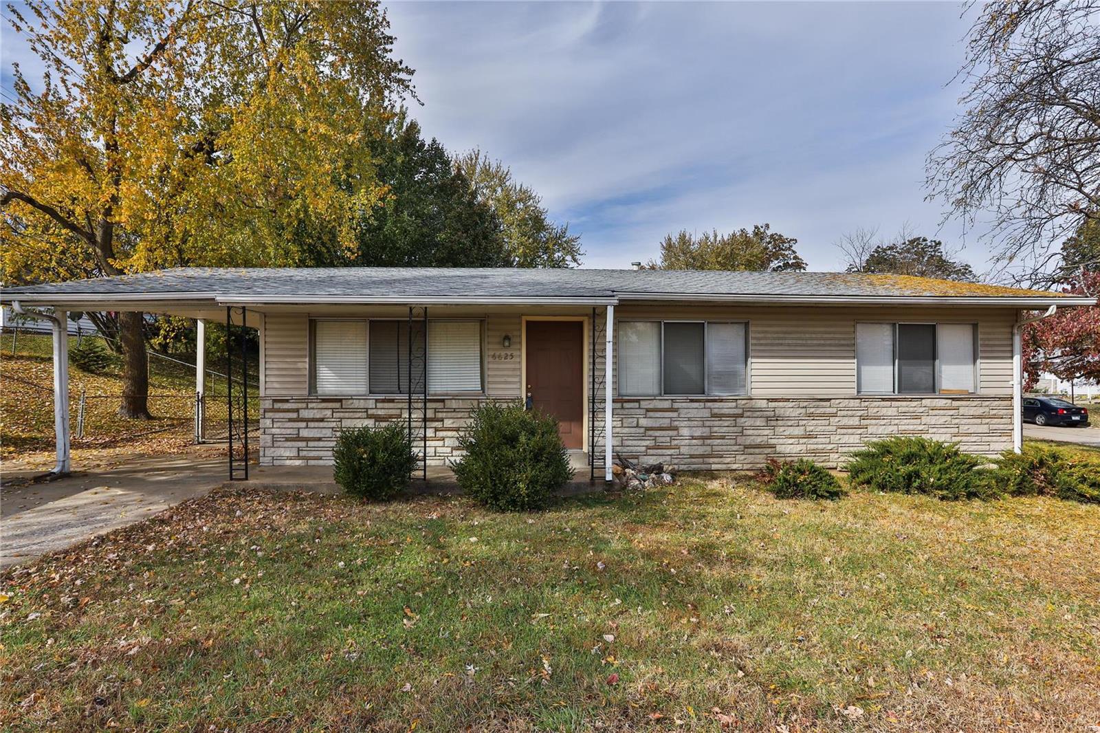 6625 Howdershell Road Hazelwood, MO 63042 - Photo 1 of 28 Gallery Image 1
