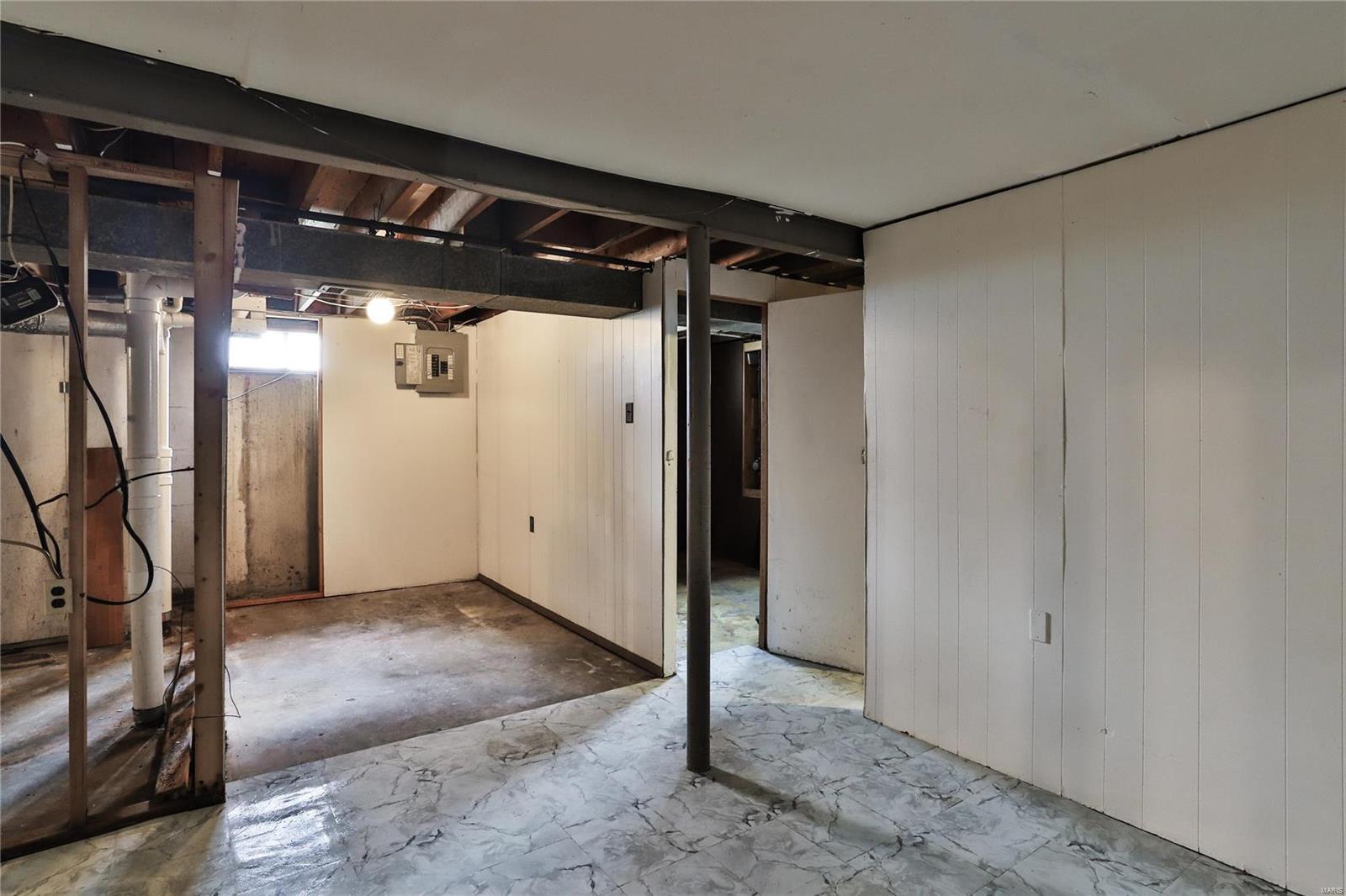 6625 Howdershell Road Hazelwood, MO 63042 - Photo 24 of 28 Gallery Image 24
