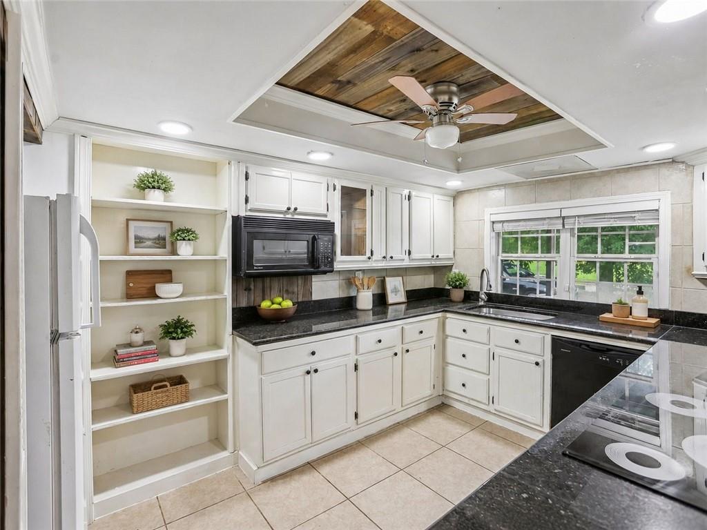 1256 Chambers Road McDonough, GA 30253 - Photo 4 of 32 Gallery Image 4