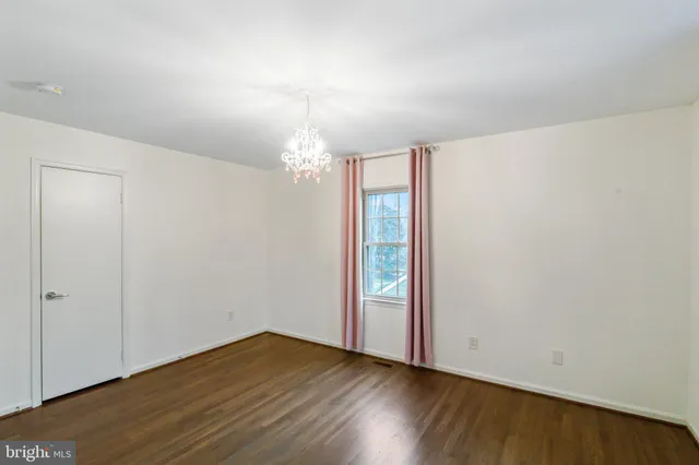 $1,595,000 | 9312 Sprinklewood Lane, Potomac, MD 20854