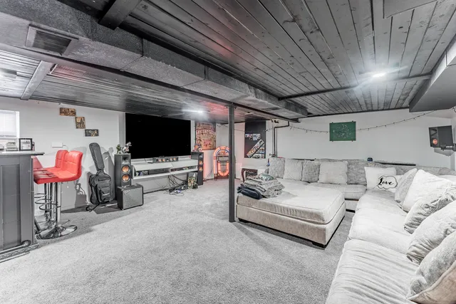 $495,000 | 6337 West Patterson Avenue, Chicago, IL 60634