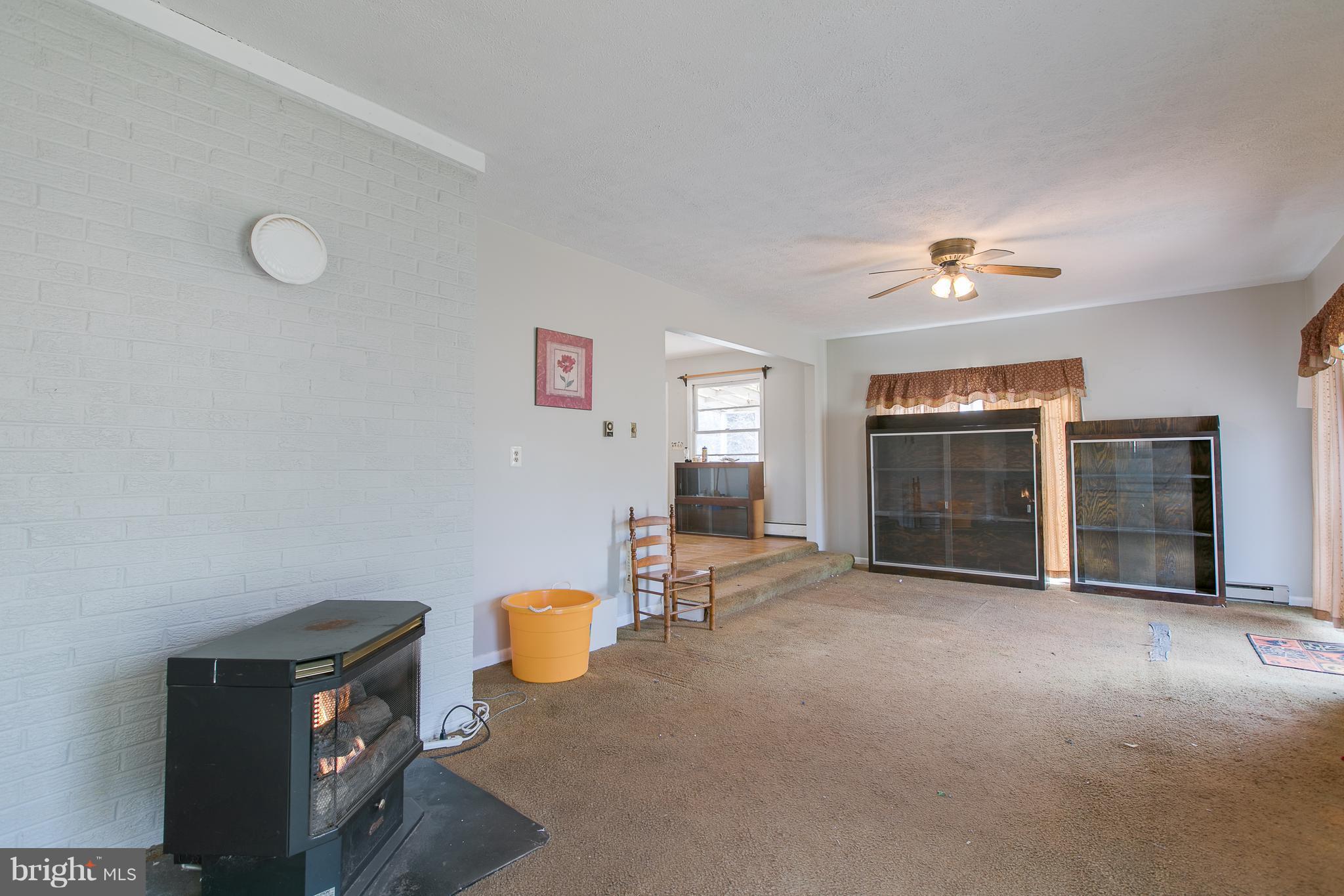 16851 Gaines Road Broad Run, VA 20137 - Photo 13 of 30 Interior (General)